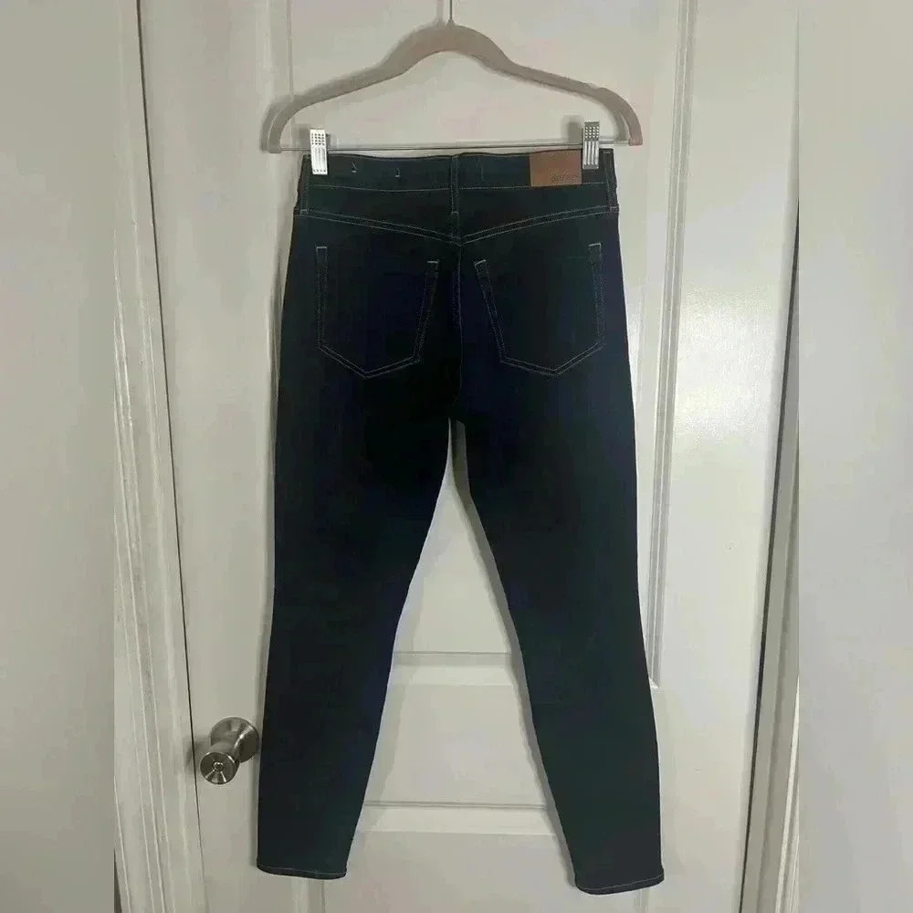 Revtown Decade Denim Women’s Dark Wash Skinny Jeans - Size 26R - Picture 3 of 7